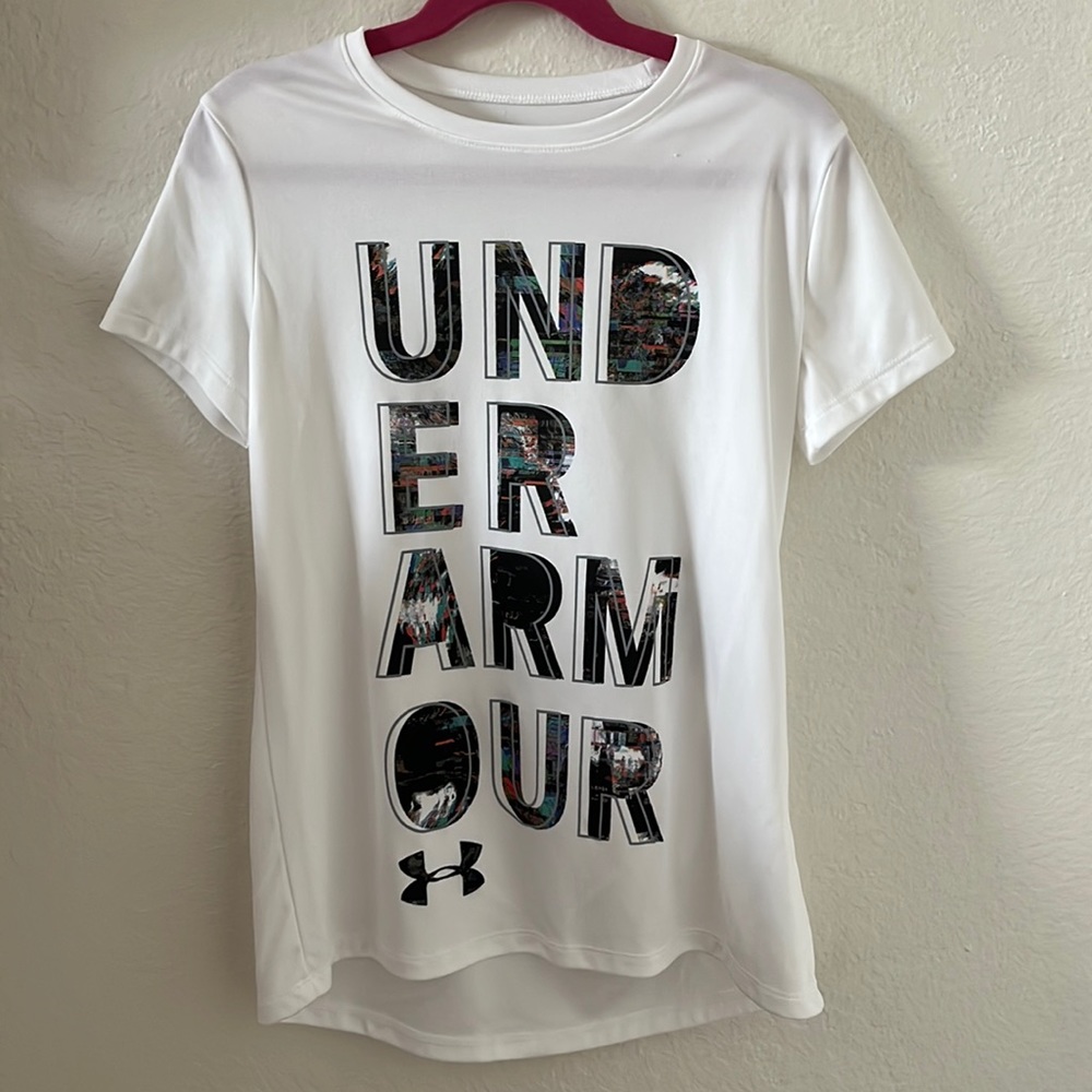 Girls Child Medium heat gear white workout shirt from Under Armour